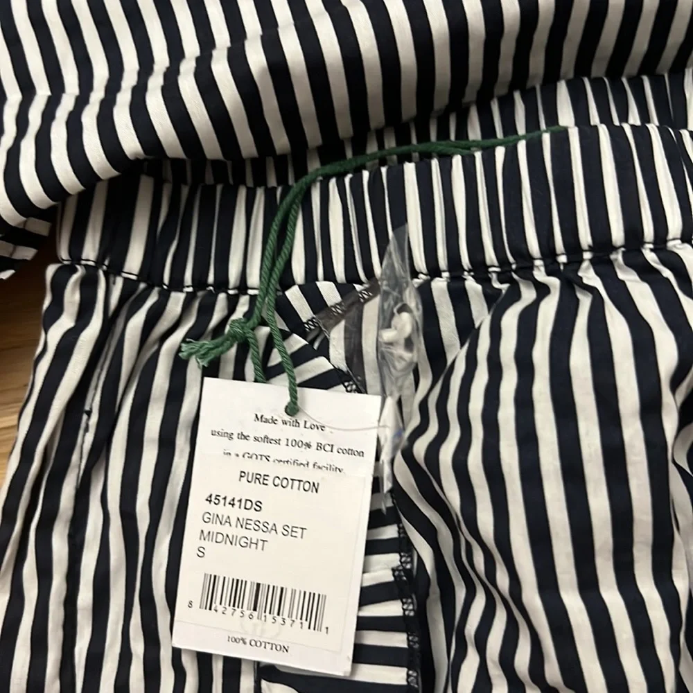 NWT Morgan Lane Gina Nessa Striped Ruffle-Trim Pajama Set - Picture 11 of 12